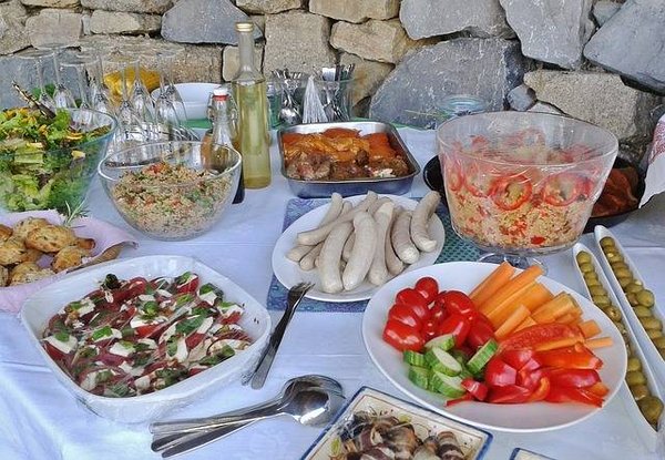 Comment gérer les allergies alimentaires lors d'un baptême ?
